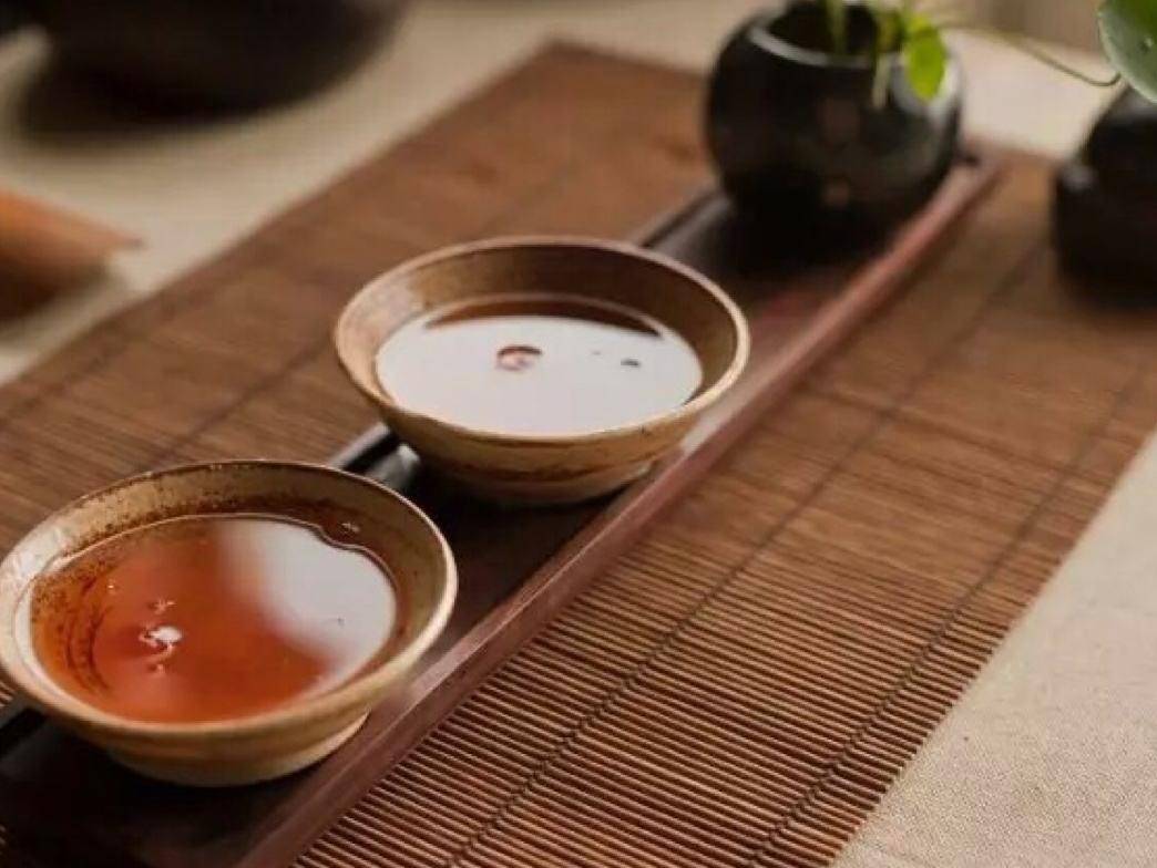 1535504046979474.jpg 422cb0a8cf79427eb2c1f58207fc829d_th.jpg