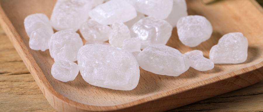 1592967647590251.jpg 摄图网_500887099_wx_食材里的冰糖(企业商用).jpg