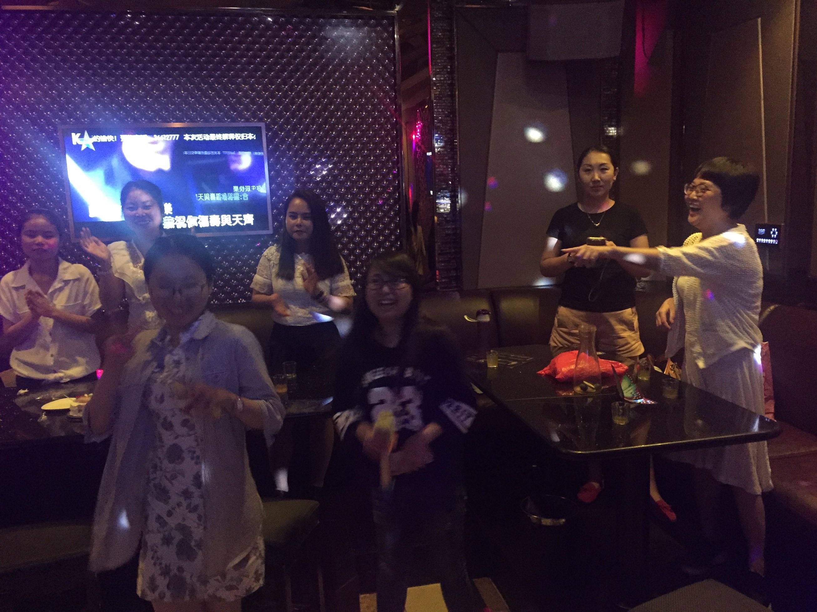 卡拉ok主题-生日会