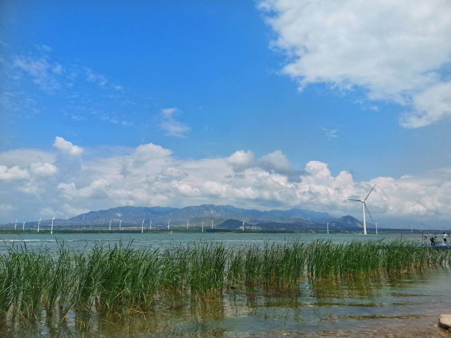 官厅水库碧桂园小区