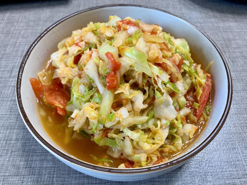 圆白菜炒西红柿