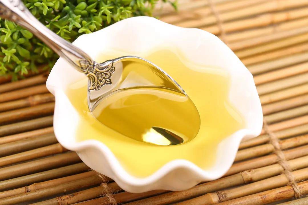 觅健营养师爱迪生