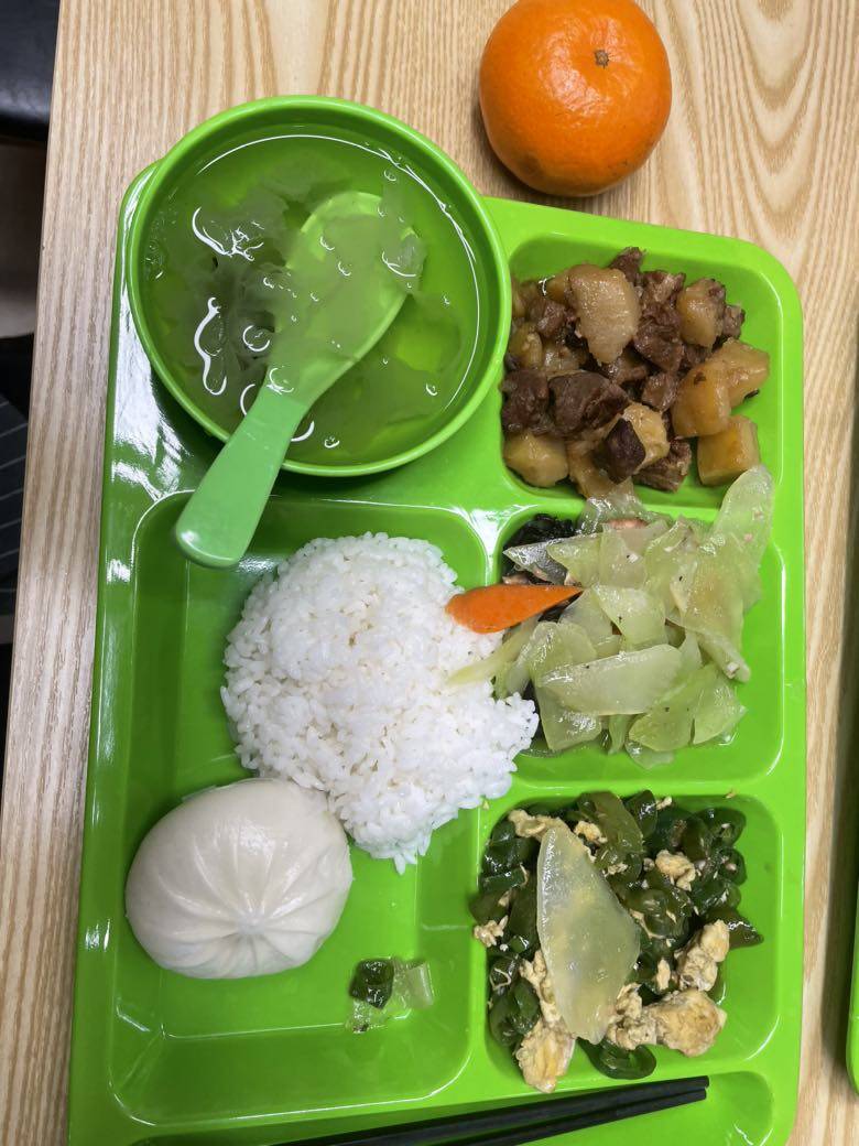 公司免费员工餐