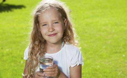 夏季预防中暑吃什么 预防中暑的措施 预防中暑吃什么好