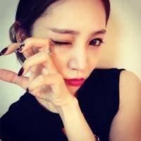 清秋落叶聚还散