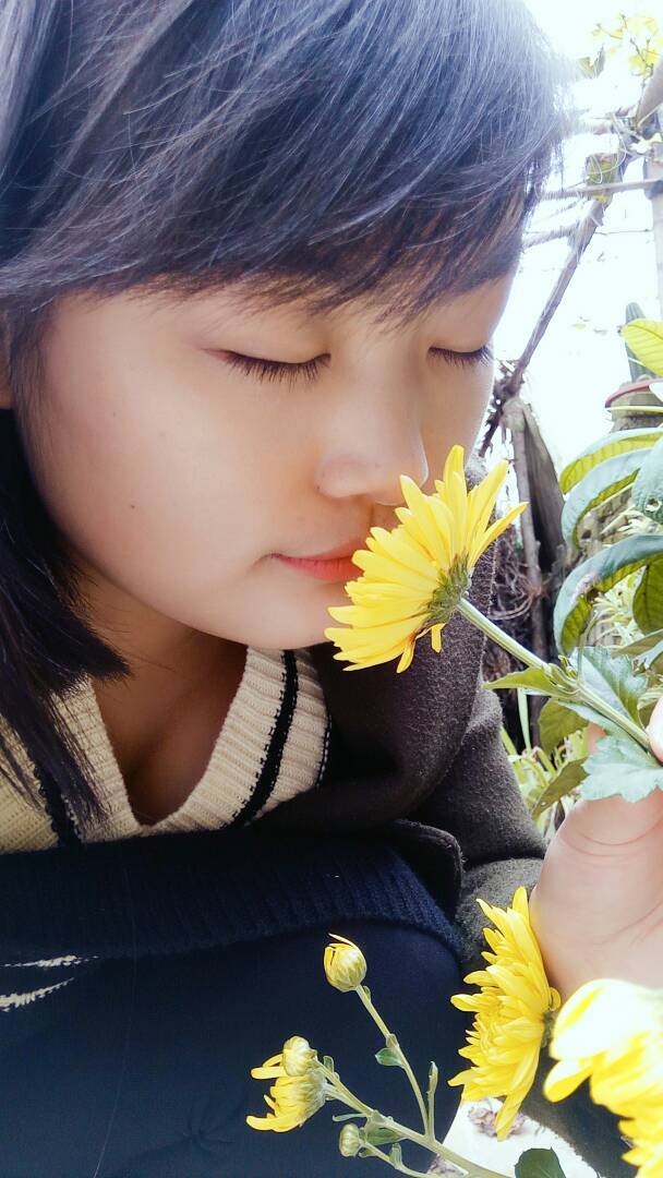 橘子味儿的汽水    °