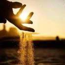 试着让眼泪倒流