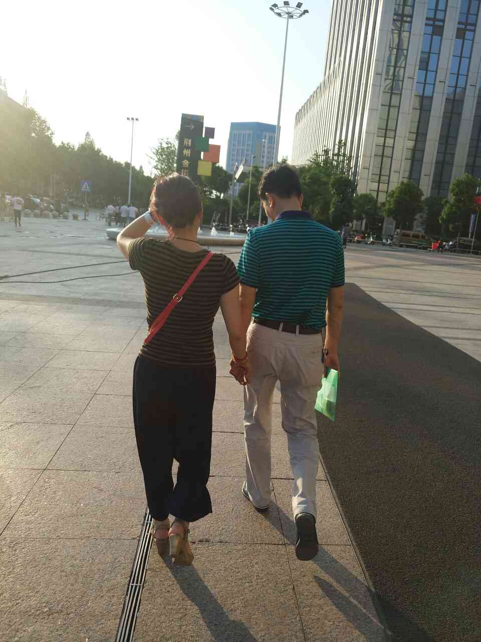 小仙女的麻麻加油