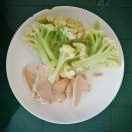 世界以痛吻我，要我回报以歌