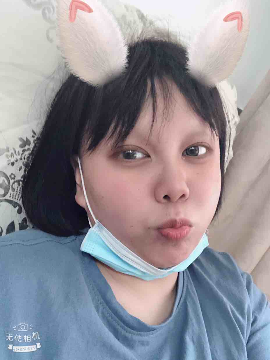 黄小姐努力抗癌中