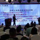 活力的啄木鸟5116